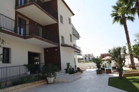 Amada Hotel Siracusa Отели в г. Флоридия