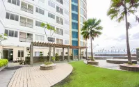 Good Choice Studio Apartment At Sentraland Semarang - Condos