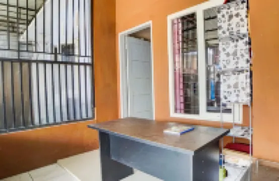 Hotel O Penginapan Syariah Faster Inn Hotel di Medan Estate