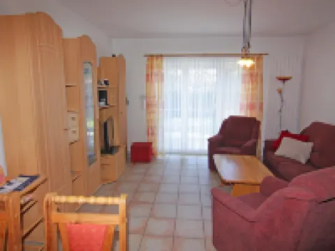 Reihenhaus im Ostseebad Zingst ツィングシュトのホテル