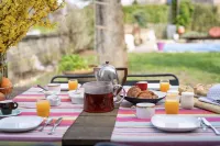 La Rose du petit Bois Hotels in Saint-Cyr-au-Mont-d'Or