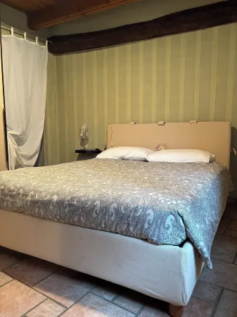 Rosso Mattone Mondovì Отели в г. Монтальдо-ди-Мондови