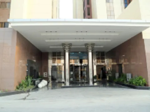 メシャル ホテル & スパ マナーマのホテル