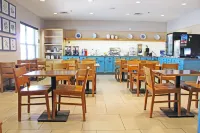 Independence Stay Hotel and Suites Hotels in Marinette