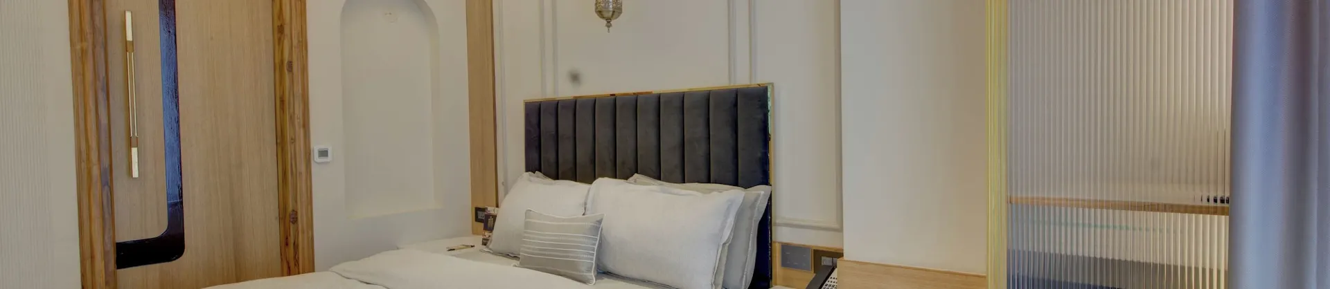 4-Star Select Hotels