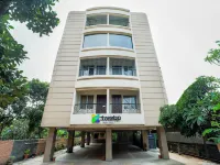Treebo Urban Oasis Inn, Sixmile Hotels in Guwahati
