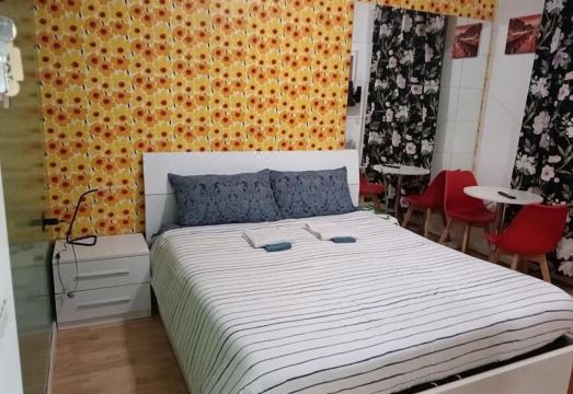 플로리스 게스트 하우스 조식 또는 휴게 공간