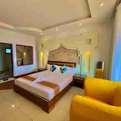 Shanzu Two Bedroom Seaview Oasis. Rooms