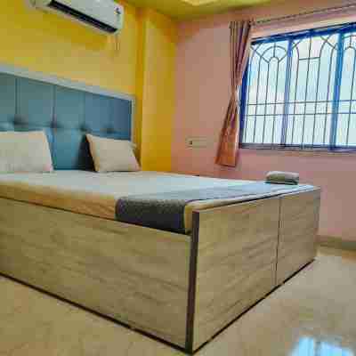 Hotel Mahal and Restaurant Rooms