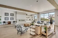 Upscale 2Br w Pool Gym Near Hill AFB Hotels in Clearfield