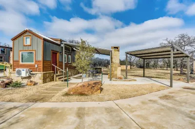 Sundance Club Hotels in Palo Pinto County