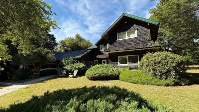 Hotel Salto del Carileufu فنادق في 