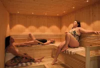 St Moritz Hotel and Cowshed Spa - Spa