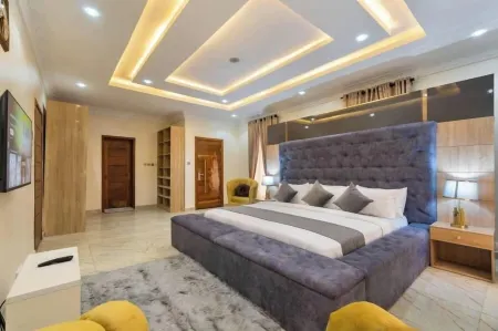 The Breeze Apartment