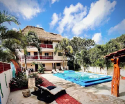 Hotel El Perico Marinero