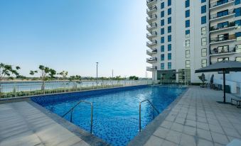 Maison Privee - Chic Apt on Yas Island Cls to All Main Attractions