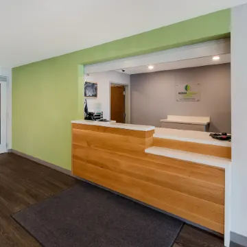 WoodSpring Suites Wixom - Novi