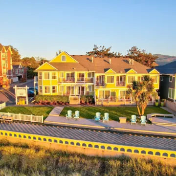Inn of the Four Winds Seaside Oceanfront