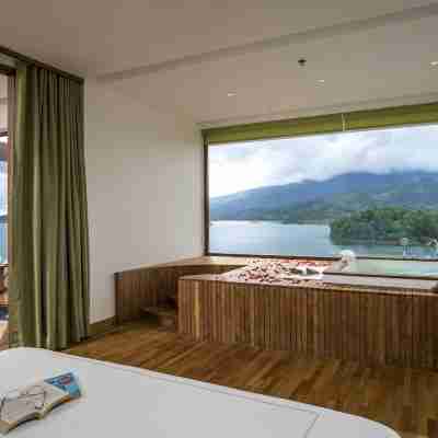 Mountain Shadows Resorts Rooms