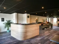 Motel 991 勒·維威恩斯·杜·拉克酒店