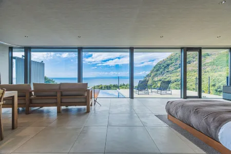 WEAZER NISHI-IZU Отели рядом с достопримечательностью «Тои Золотая шахта»