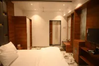 Hotel Prime Square Hotel di Daund