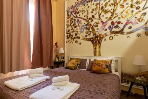 Central City Genova - Homestays