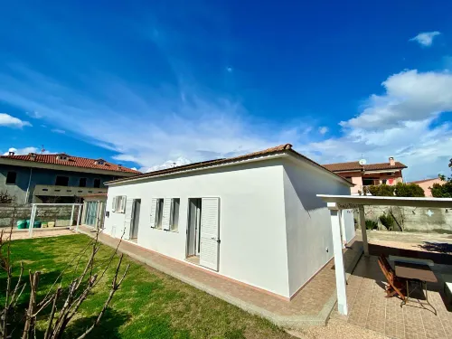 Tigrillo Bed&Breakfast - Bed and Breakfasts