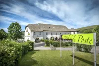 Hôtel Restaurant de la Poste et la Grange Détente, Espace Bien-être فنادق في مندي