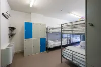 Ganbara Hostel - Self Check IN Hotels in Galdakao