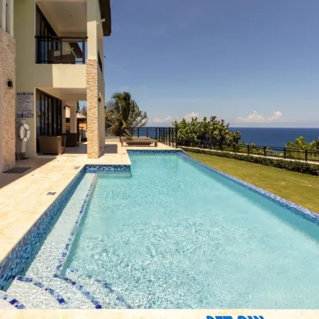 Ocean s Edge Fully Staffed Luxury Villa