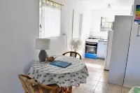 MM Studio 1 - Great Value for Stunning Beach