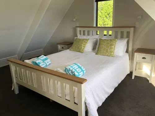 Cottage,2 Bedroom,Tryphena,Great Barrier Island.Great Location