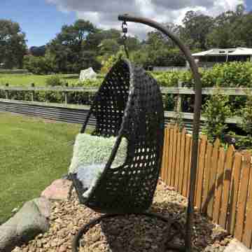 Sarah's On Greenacres Hotel Exterior