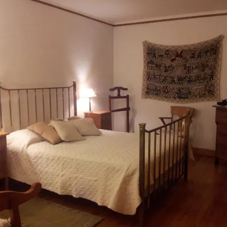 816 B&B