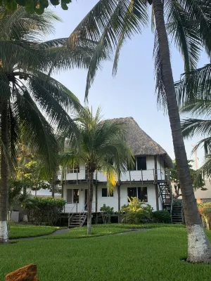 Un lugar para disfrutar con la familia.  Lejos del bullicio de la ciudad. Hotel a 