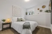 Okanagan Lakeview Oasis, 2 Bed, 2 Bath, Sleeps 6