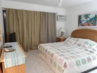 Beach Condo in Great Location with Cruzan Rum Bar