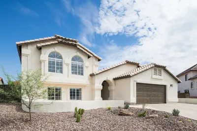 Family Fun • Heated Pool • Grill • Gameroom Hotels near HD SOUTH - Home of the Gilbert Museum