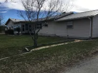 Crooked Creek Ranch Gate House ハミルトンのホテル