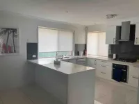 Home away from Home Hotel a Calamvale