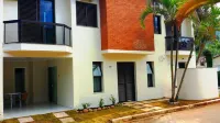 Excellent Cond. Closed - 4 BEDROOMS - 24 Hr Security and Concierge - AIR COND. -WIFI