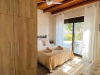 Fantastic sea view villa with heated pool & roof terrace | 6 guests