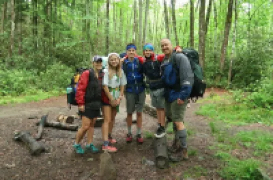 Antlers MountainLodge~ Beautiful Mountaintop Cabin in the Smoky Mountains