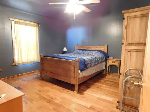 Mountain Paradise 2 Hotels in Otero County