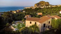 Pater Meus Suites - piscina