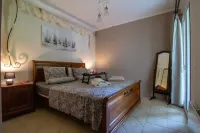 Spacious Villa with heated pool that becomes indoor Hotels near Paralia Kastraki