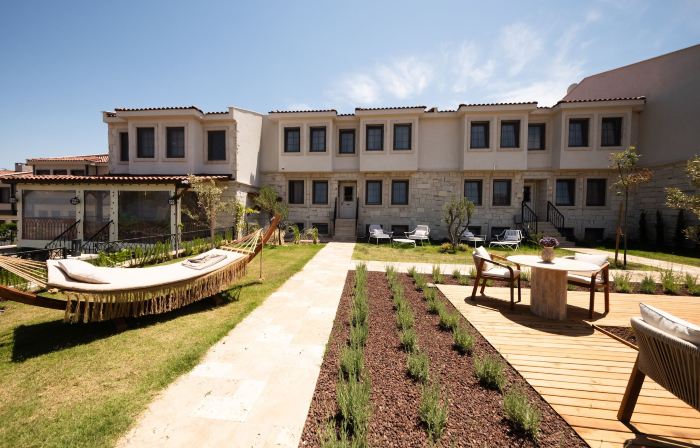 Perlacia Bozcaada