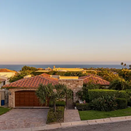 Gorgeous Views, 2 Masters, 3 more En Suites