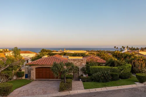 Gorgeous Views, 2 Masters, 3 more En Suites